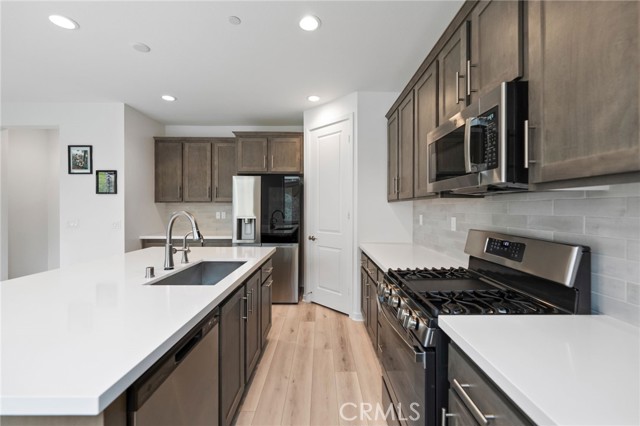 MLS #SW25084247 image #1