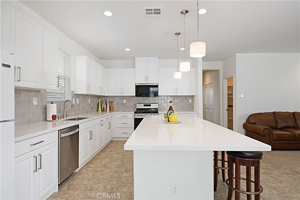 MLS #SW25089555 image #2