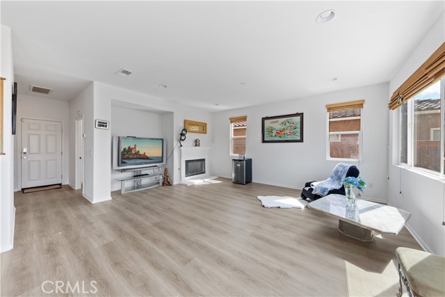 MLS #SW25095367 image #10