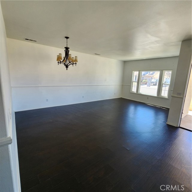 MLS #SW25102837 image #3