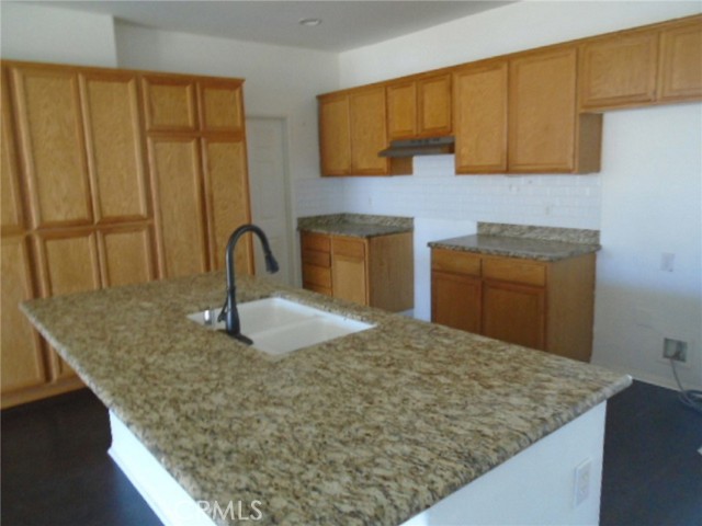MLS #SW25102837 image #4