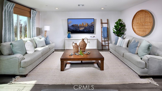 MLS #SW25110318 image #1