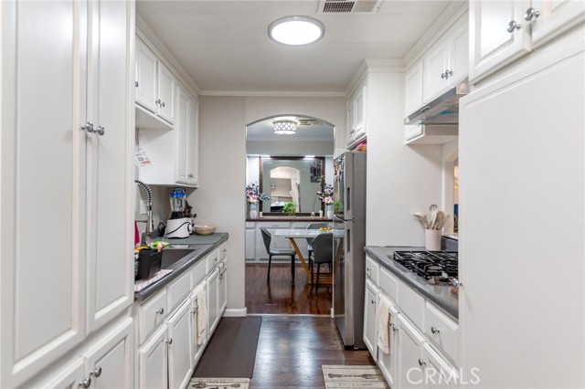 MLS #SW25112372 image #5