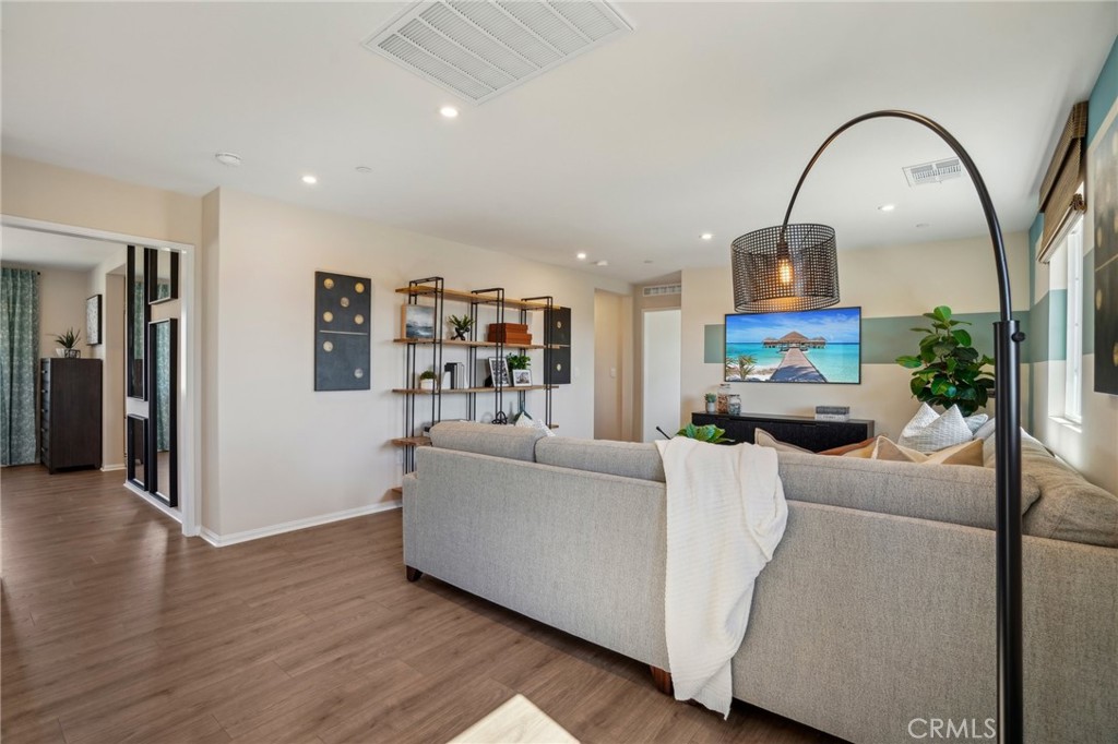 MLS #SW25122502 image #3