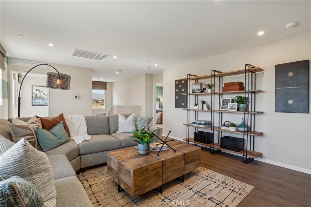 MLS #SW25122502 image #5