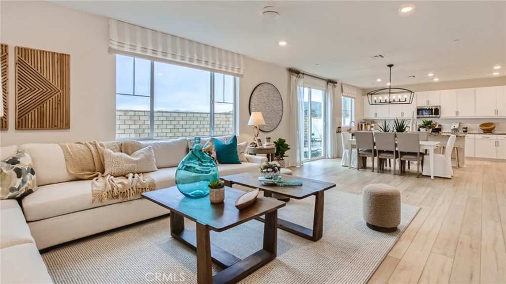 MLS #SW25124496 image #1