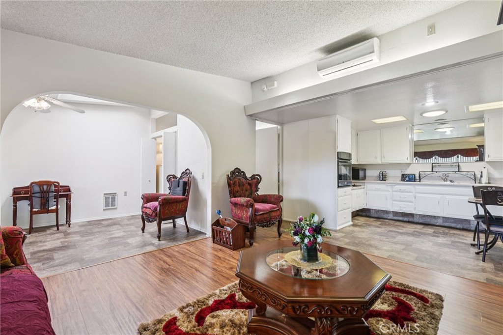 MLS #SW25130801 image #11