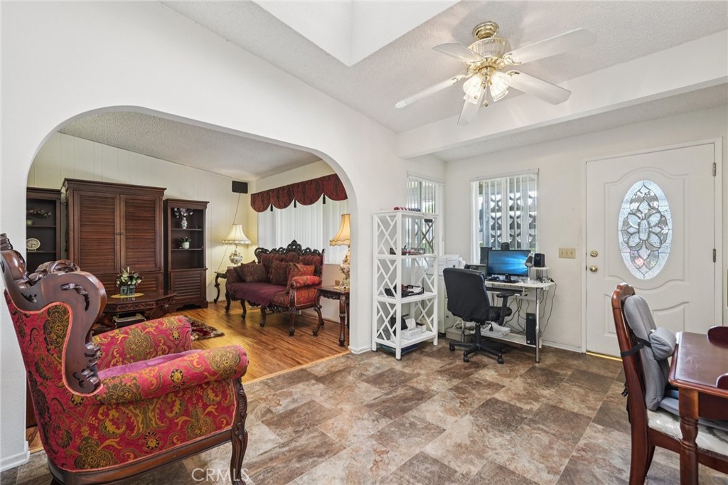 MLS #SW25130801 image #5