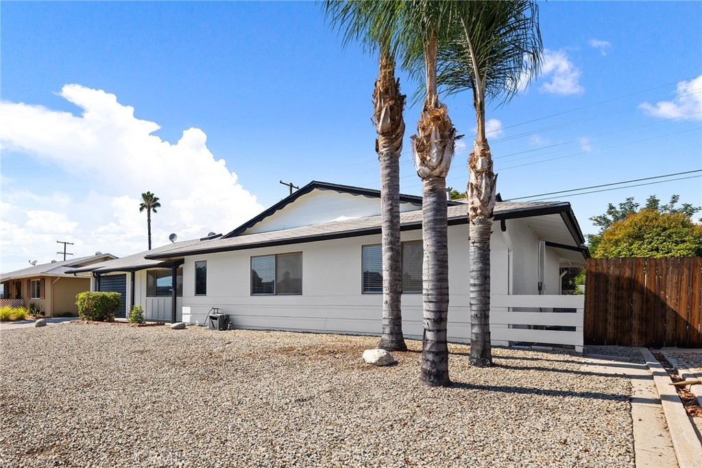 MLS #SW25133750 image #1