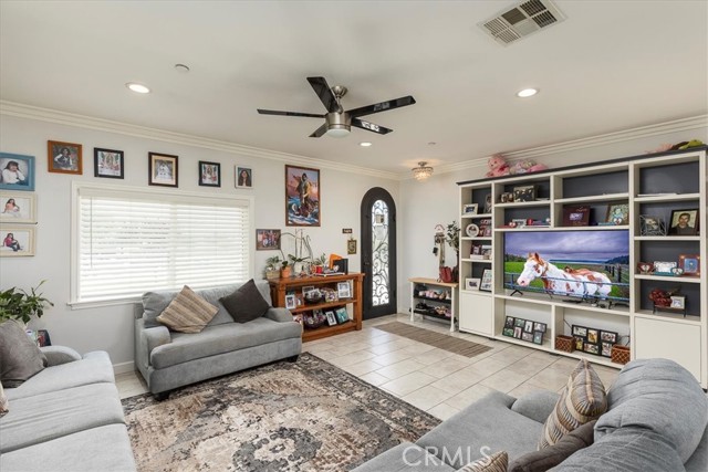 MLS #SW25135307 image #8