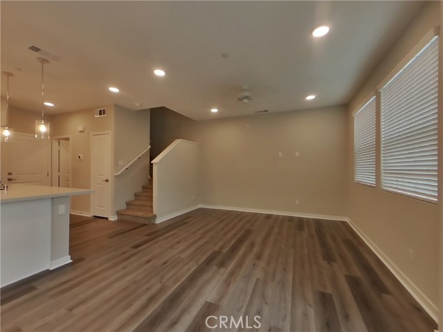 MLS #SW25138632 image #1