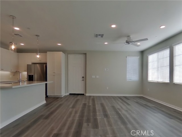 MLS #SW25142400 image #3