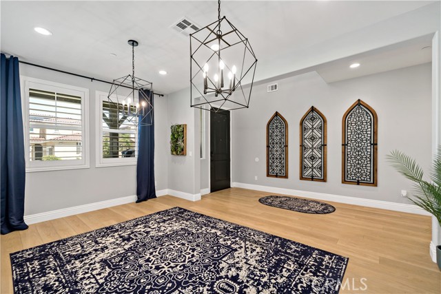 MLS #SW25144436 image #9