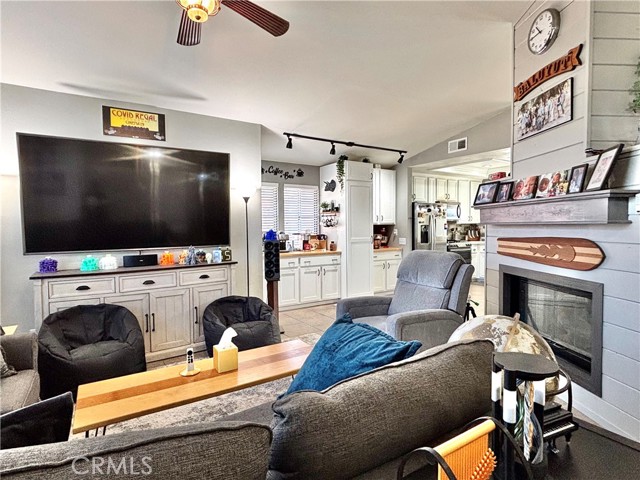 MLS #SW25146309 image #5