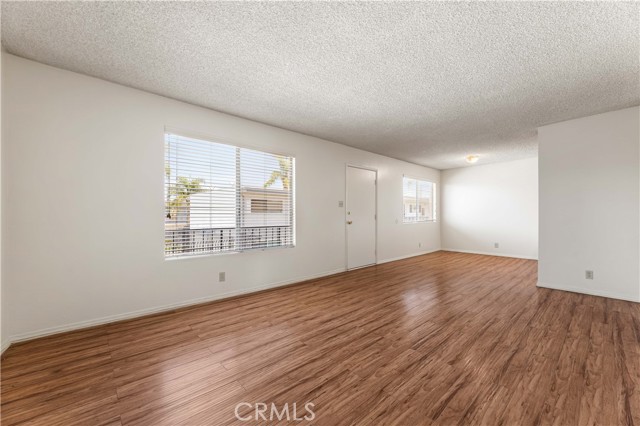 MLS #SW25149099 image #1