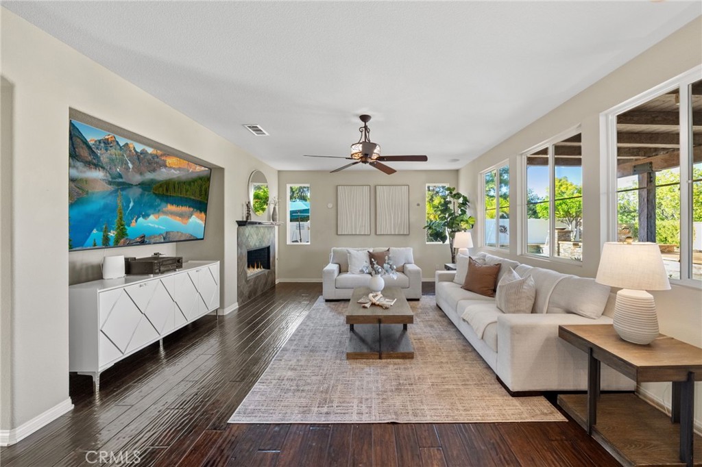 MLS #SW25150335 image #5