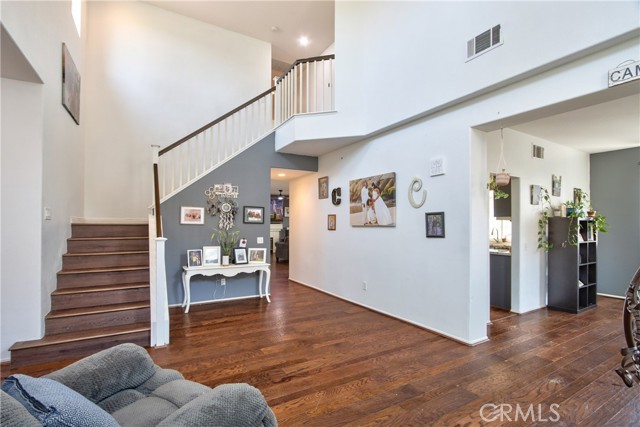 MLS #SW25159038 image #5