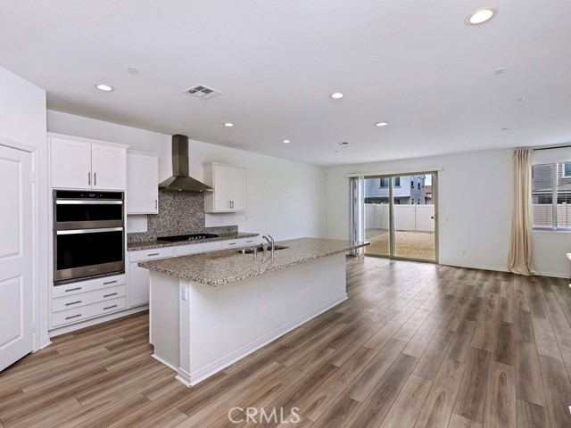 MLS #SW25162360 image #10