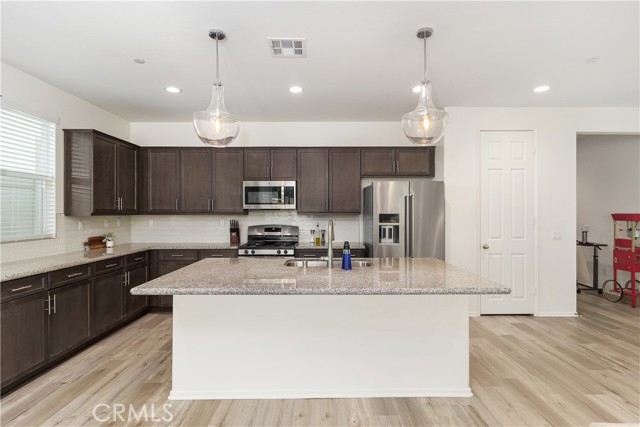 MLS #SW25173667 image #0