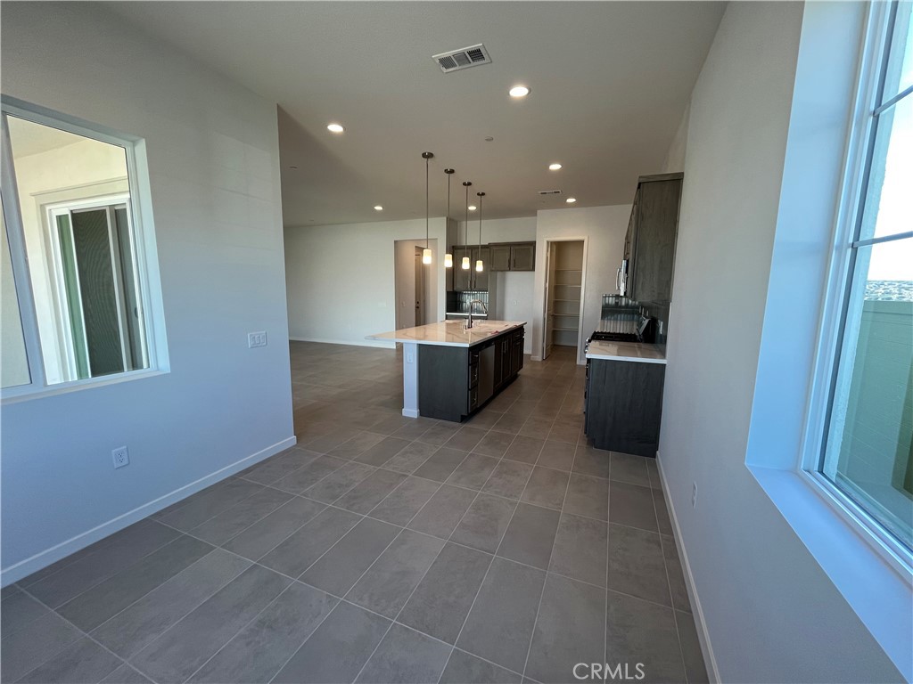 MLS #SW25175115 image #9