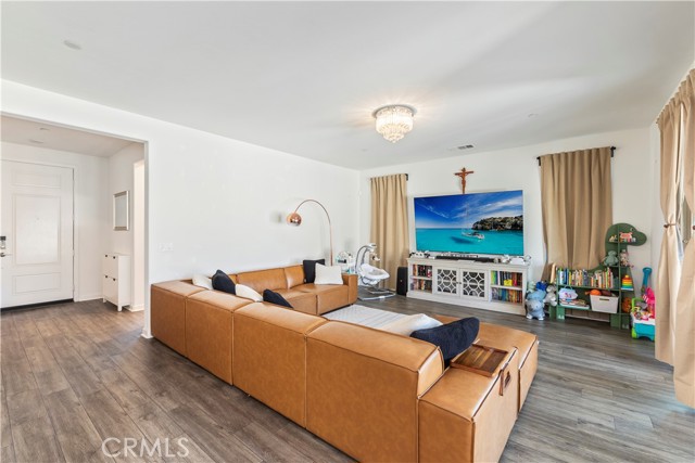 MLS #SW25176064 image #2