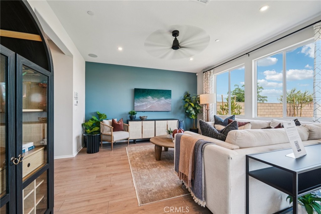 MLS #SW25188005 image #4