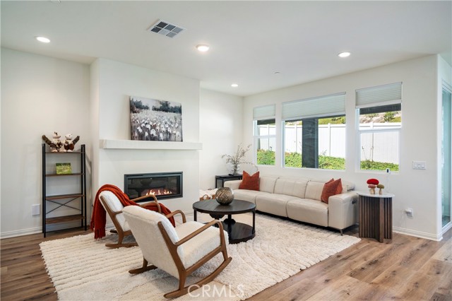 MLS #SW25192300 image #11