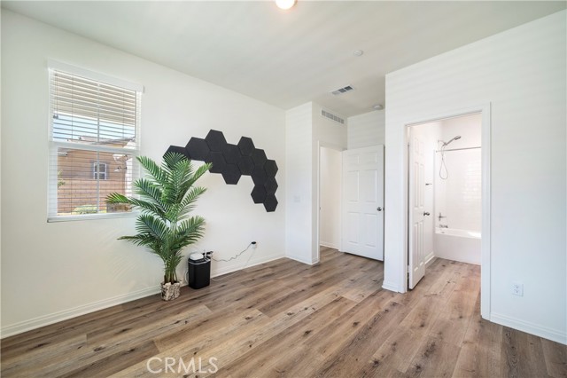 MLS #SW25192300 image #23