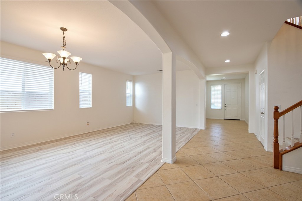 MLS #SW25193105 image #12