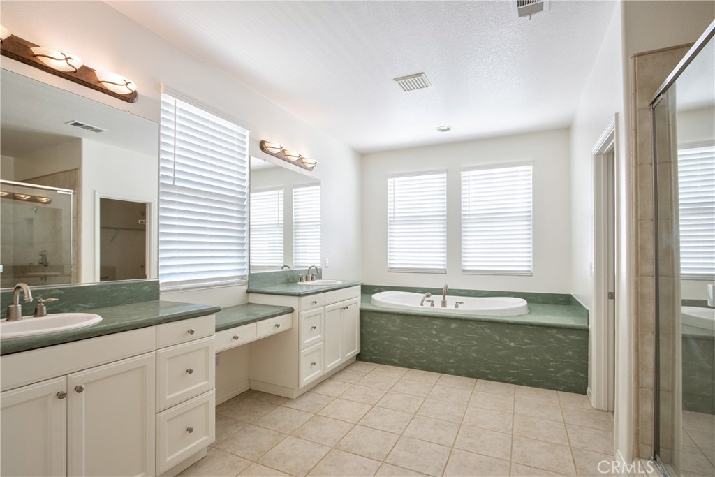 MLS #SW25193105 image #38