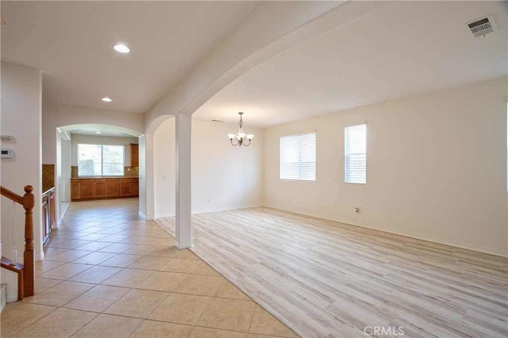 MLS #SW25193105 image #7