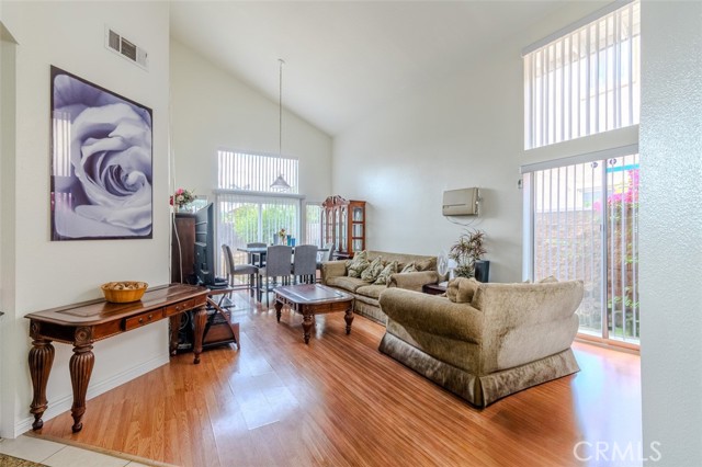 MLS #SW25193422 image #3