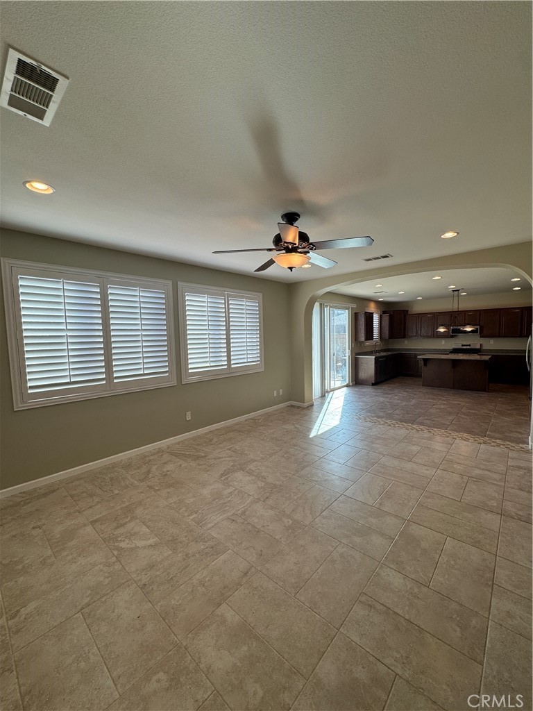 MLS #SW25201011 image #6