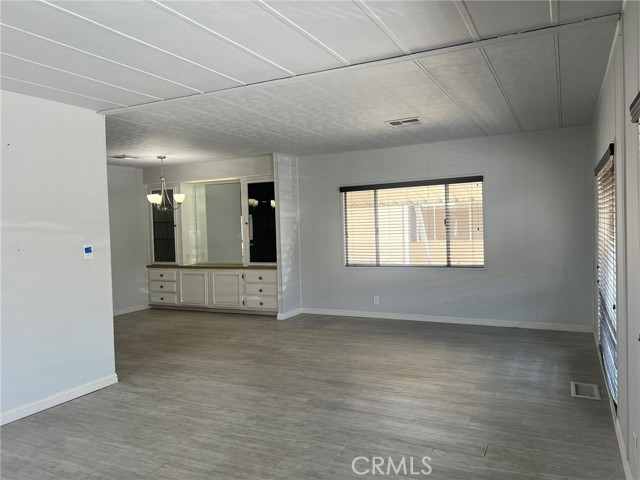 MLS #SW25201078 image #8