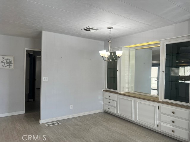 MLS #SW25201078 image #9