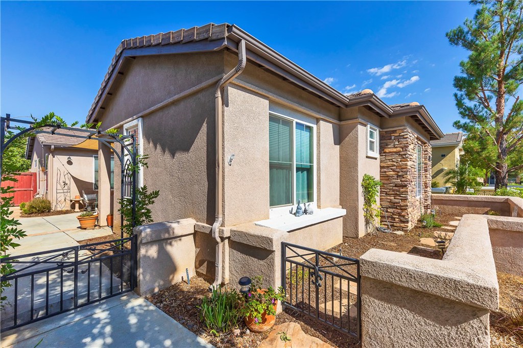 MLS #SW25201487 image #1