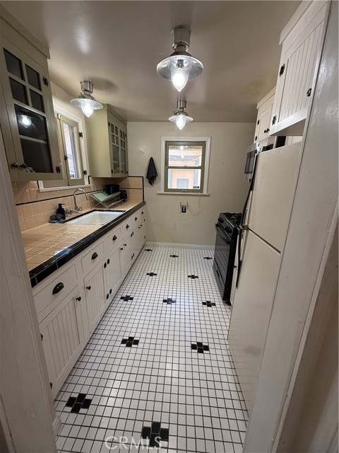 MLS #SW25202396 image #5