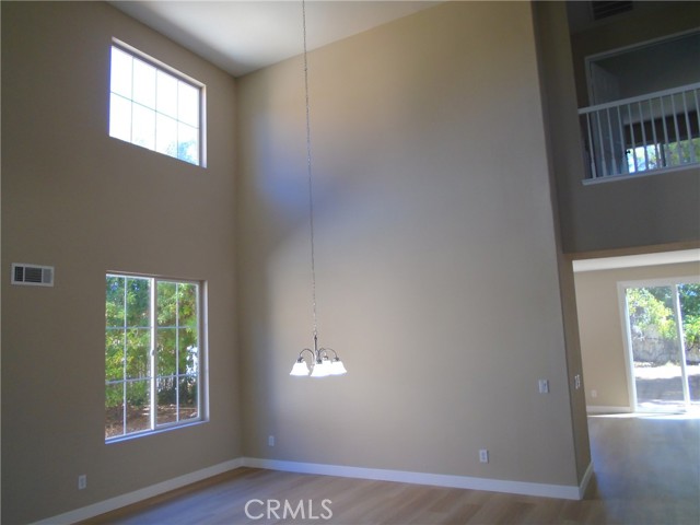 MLS #SW25214104 image #2