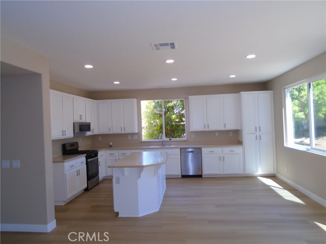 MLS #SW25214104 image #3