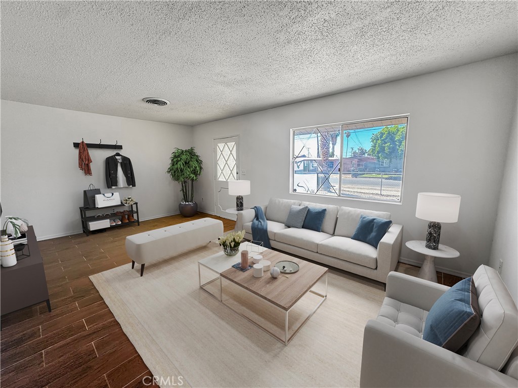 MLS #SW25217371 image #1