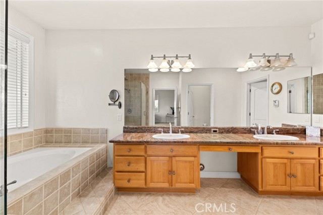 MLS #SW25220059 image #36