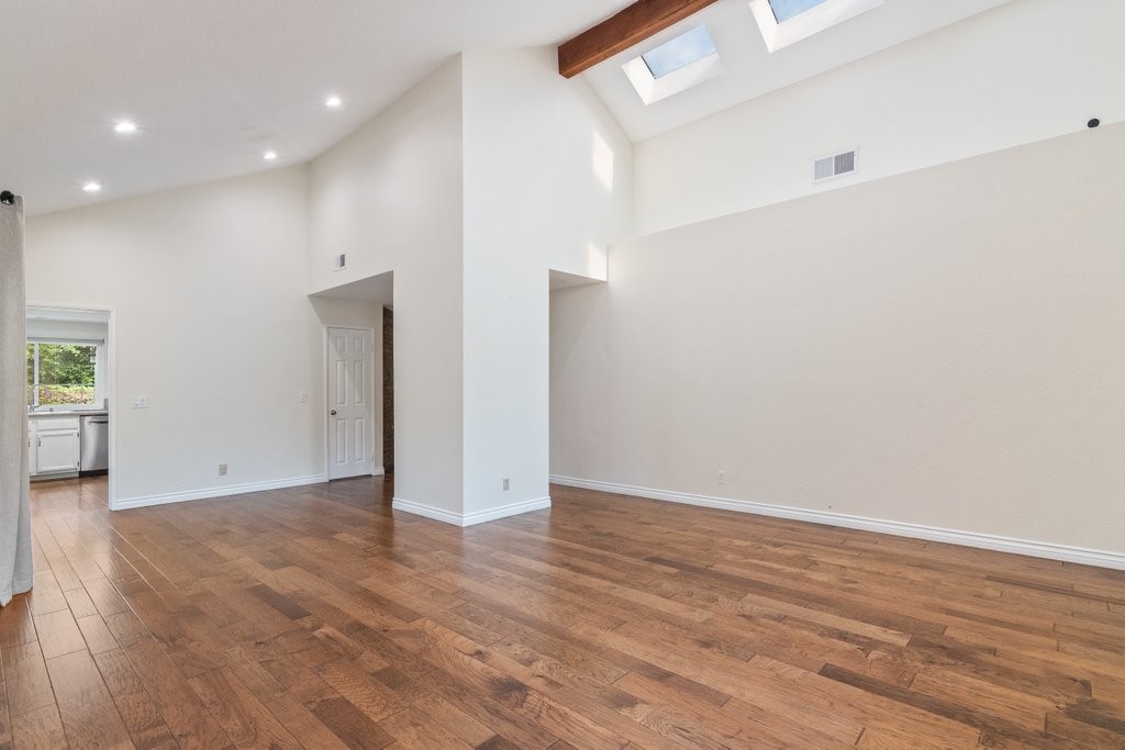 MLS #SW25223324 image #8