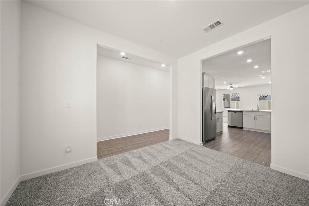 MLS #SW25223550 image #3