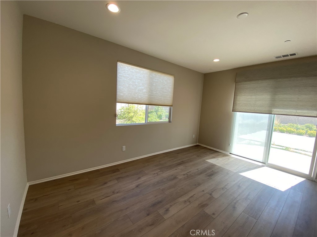 MLS #SW25223676 image #10