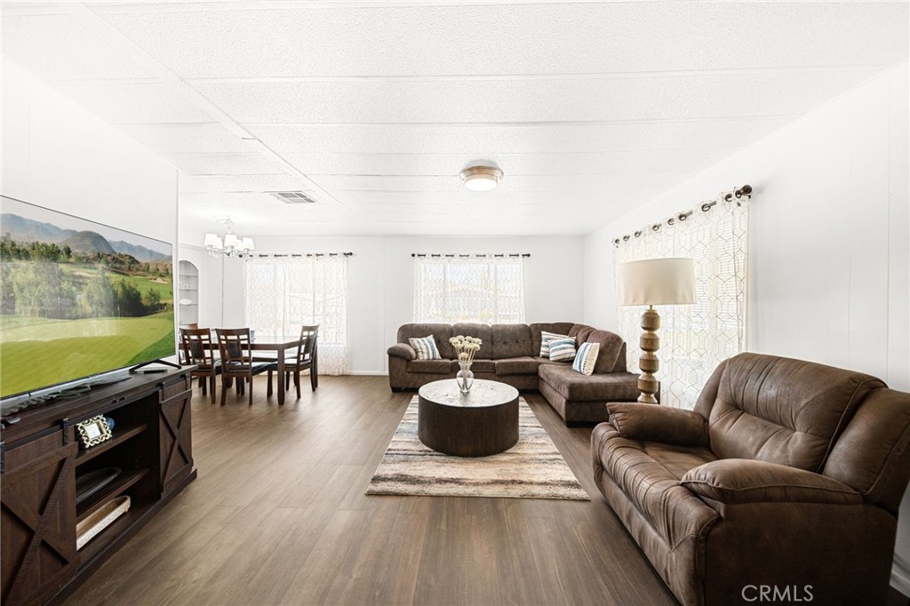 MLS #SW25224242 image #0