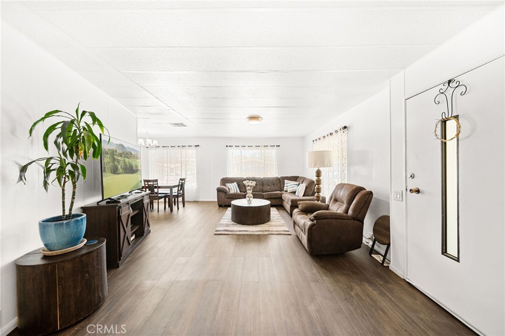 MLS #SW25224242 image #1