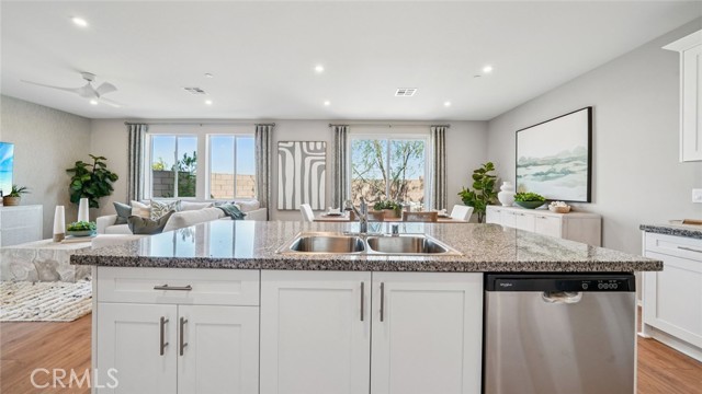 MLS #SW25225810 image #40