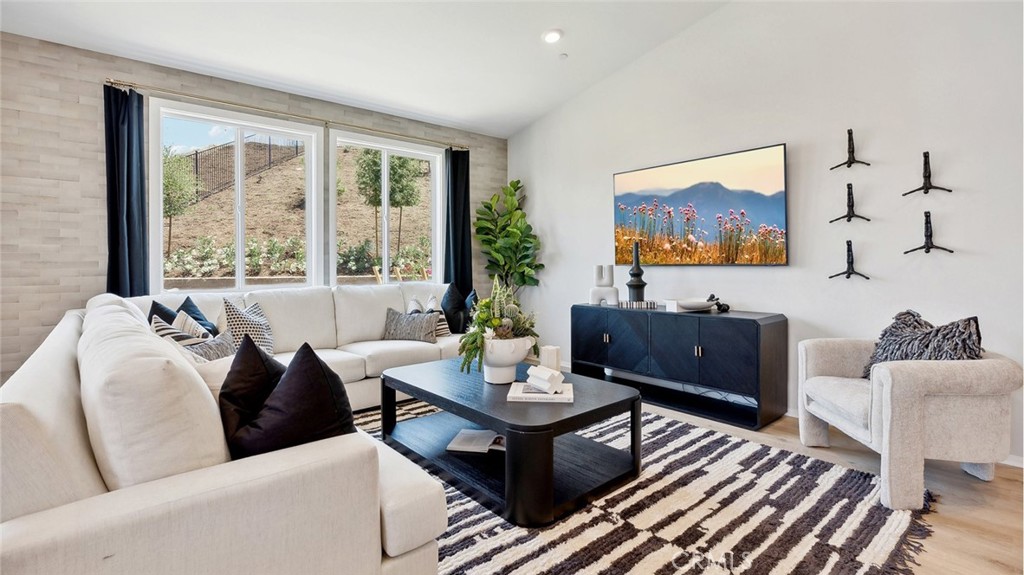 MLS #SW25226599 image #2