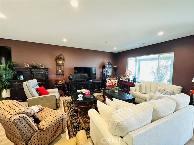 MLS #SW25230305 image #7