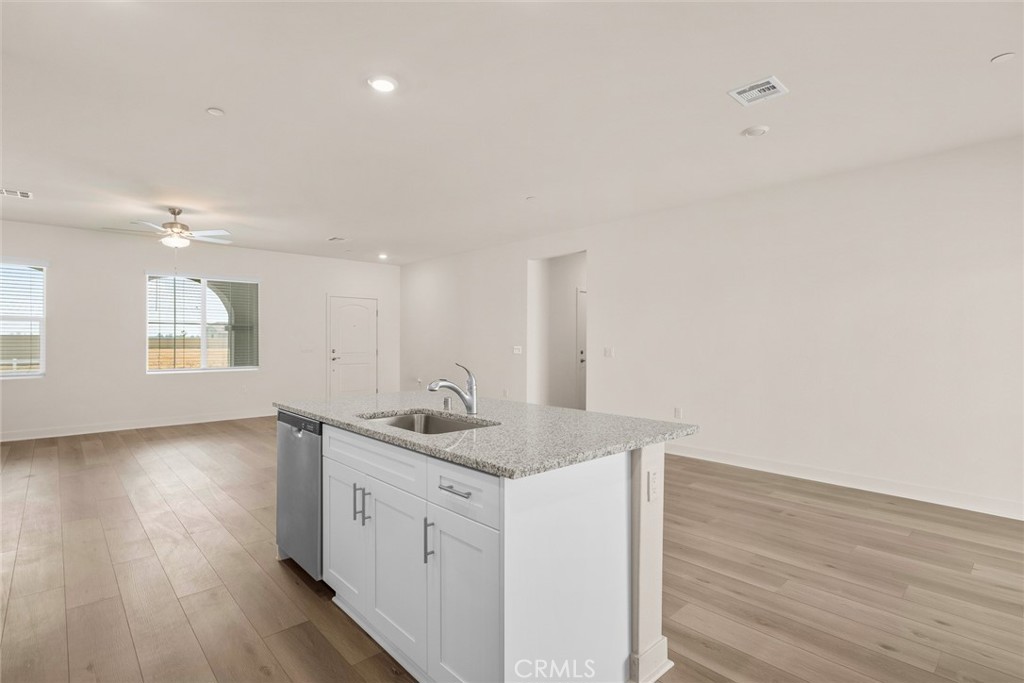 MLS #SW25231864 image #2